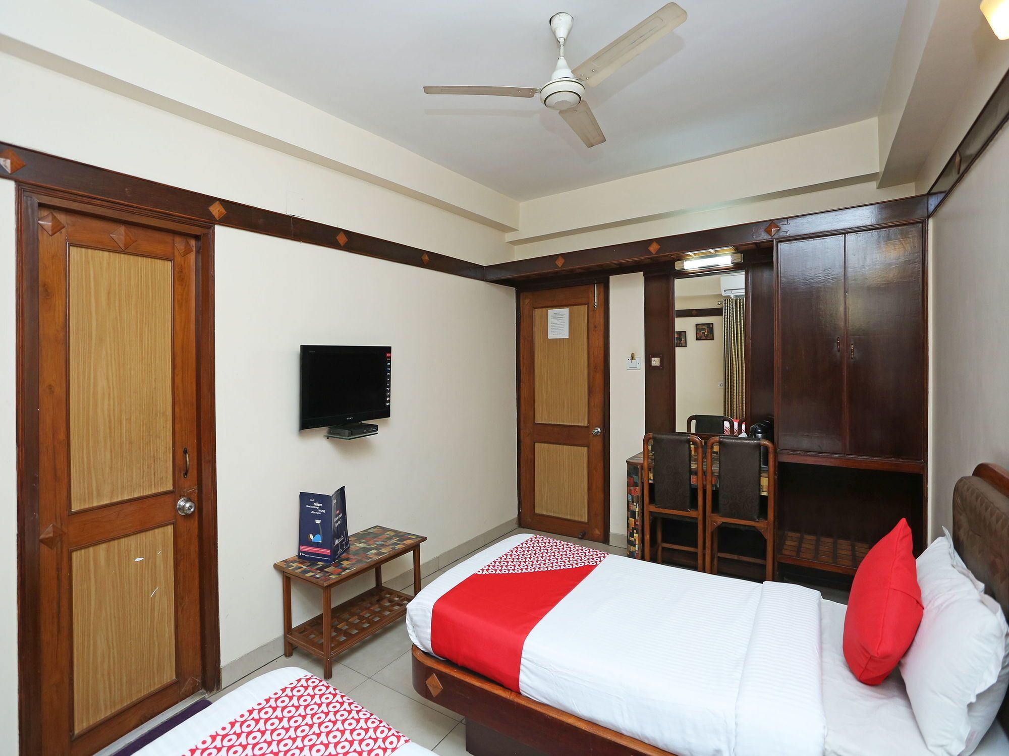 Hotel Amrit Regency غاواهاتي المظهر الخارجي الصورة